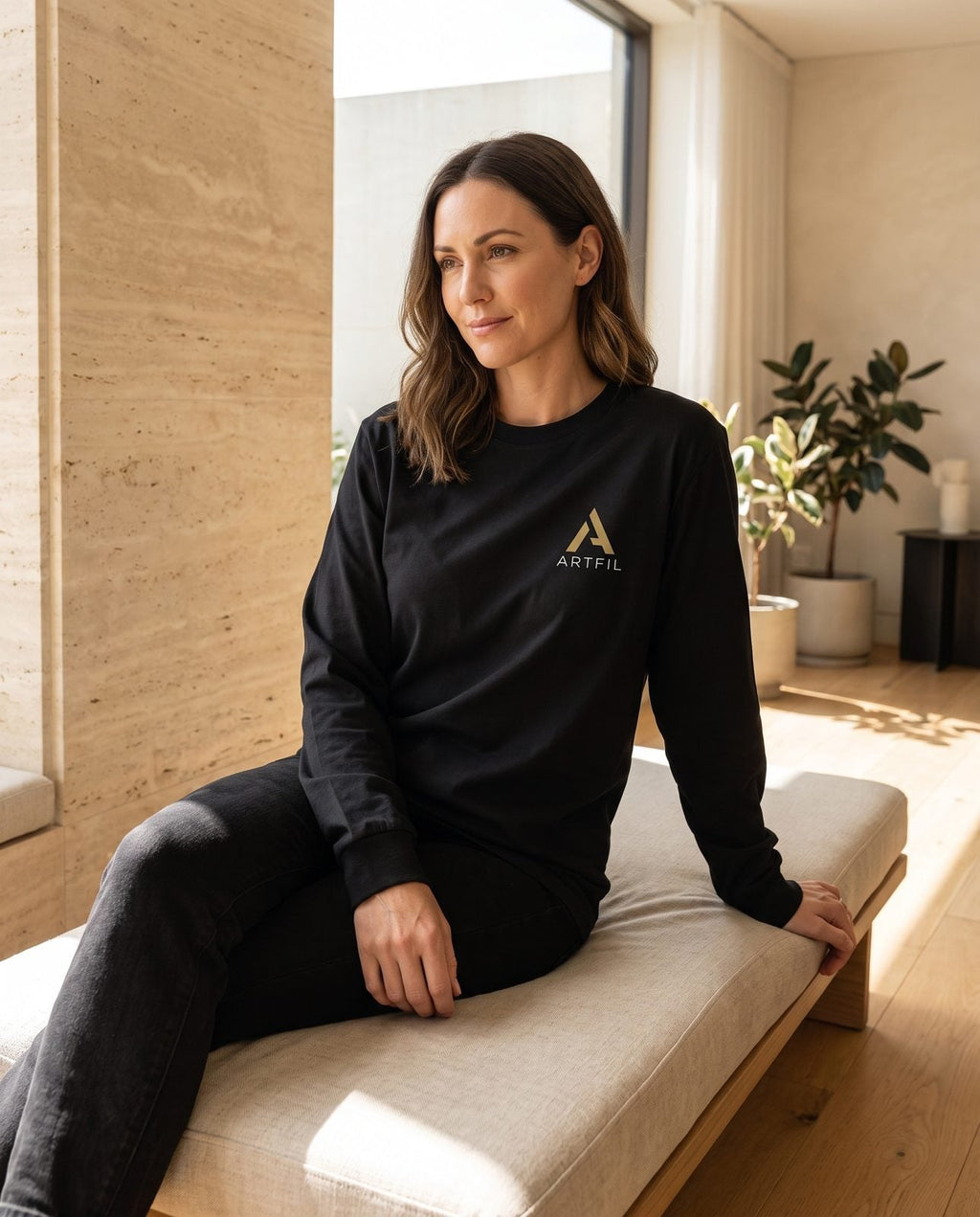 ARTFIL Long-Sleeve Tee